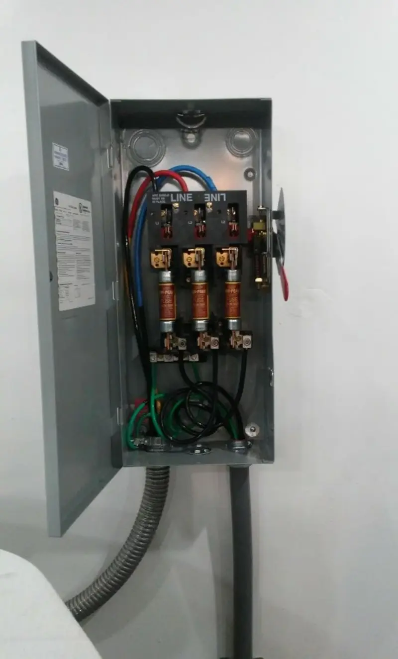 Three-phase disconnect switch installed for Electrical Wiring & Rewiring in Hardwick